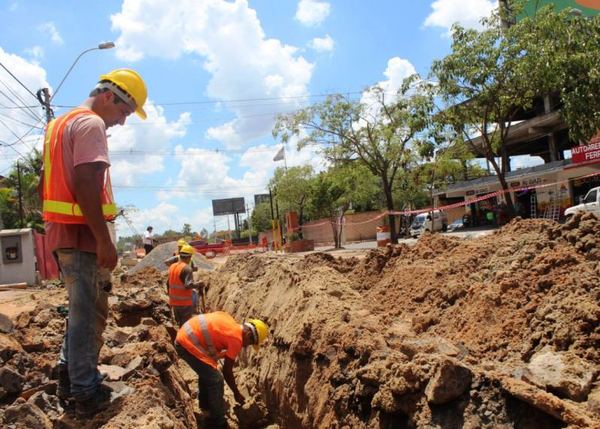 CAF aprueba crédito para alcantarillado sanitario en cuatro departamentos del país | .::Agencia IP::.