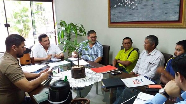 Anuncian que destinarán tierras a unas quince comunidades indígenas - .::RADIO NACIONAL::.