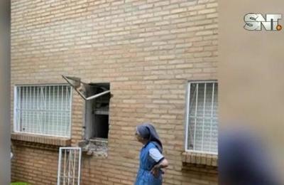 Roban Gs. 500 millones de una casa parroquial en Luque - SNT