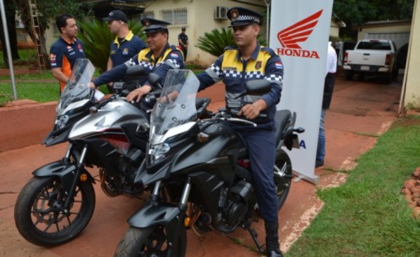 Municipalidad de CDE adquiere dos potentes motocicletas para la PMT