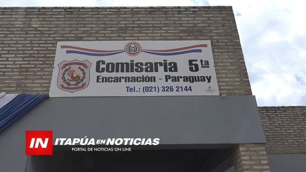 NO PUDO FRENAR Y SE LLEVÓ A DOS AUTOMÓVILES POR DELANTE