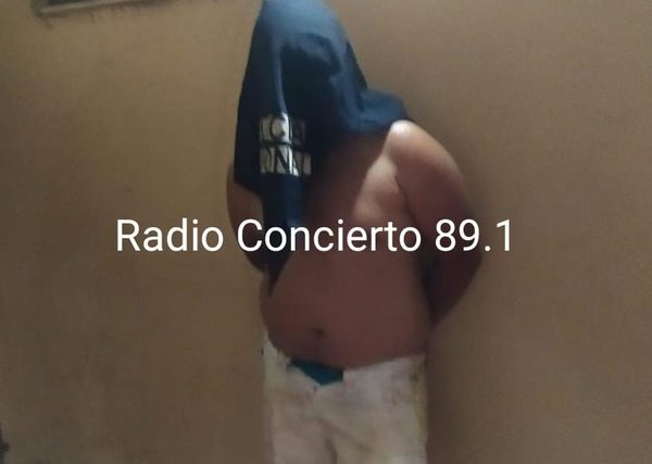 Borracho apuñala en la nalga a su pareja