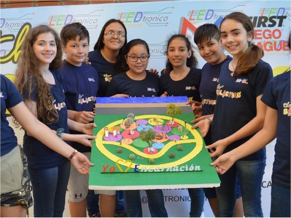 Niños de colegio encarnaceno presentan proyecto de hamaca inclusiva