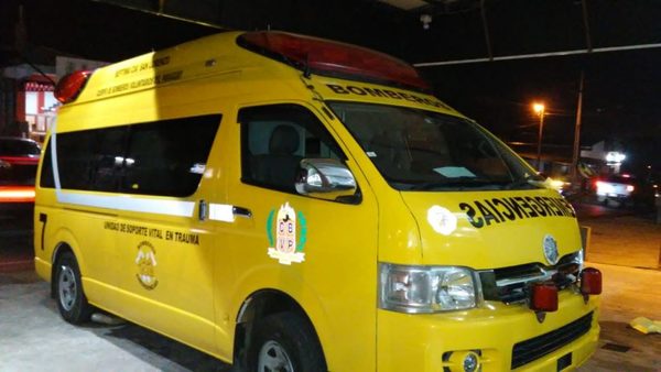Bomberos con nueva ambulancia | San Lorenzo Py