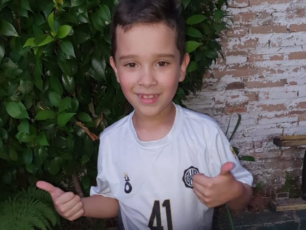 Niño olimpista llora de emoción al festejar el tetracampeonato