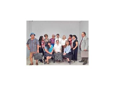 El Solterón y  obra  de Equipo Teatro suben  a escena hoy