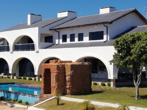 Fiscalía busca que la Corte amplíe plazo para acusar a Cucho Cabaña