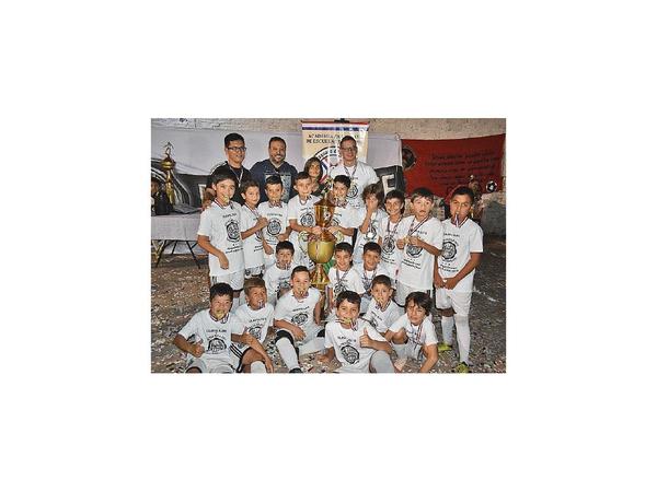 Olimpia es el campeón de Estrellitas