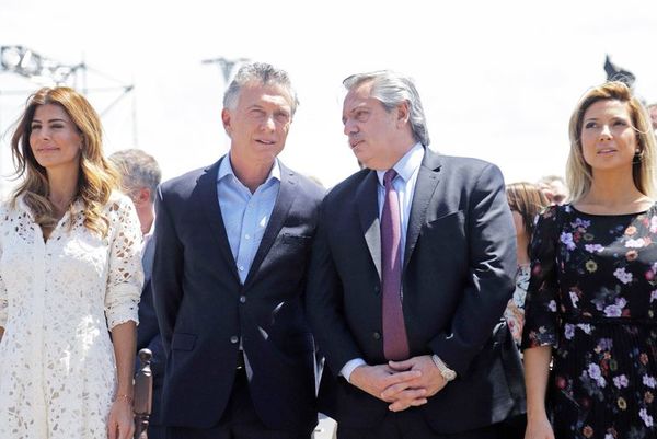 Alberto Fernández y Cristina Kirchner asumen hoy presidencia argentina - Internacionales - ABC Color
