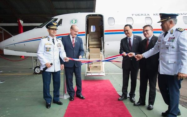 Taiwán dona jet a Paraguay