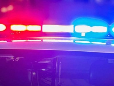 Hombre protagoniza accidente, roba una patrullera y se da a la fuga
