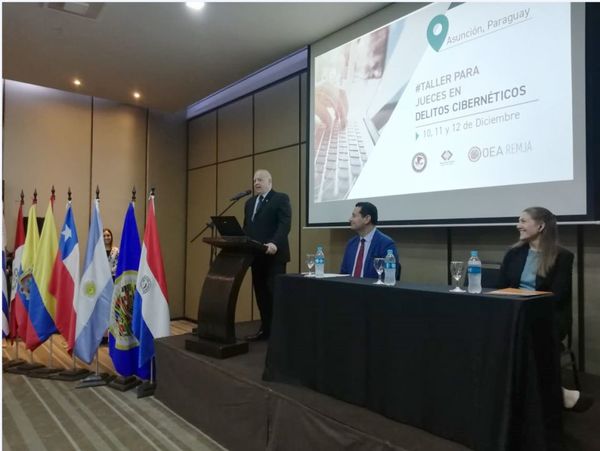 Ministro en jornada sobre pruebas electrónicas y ciberdelitos