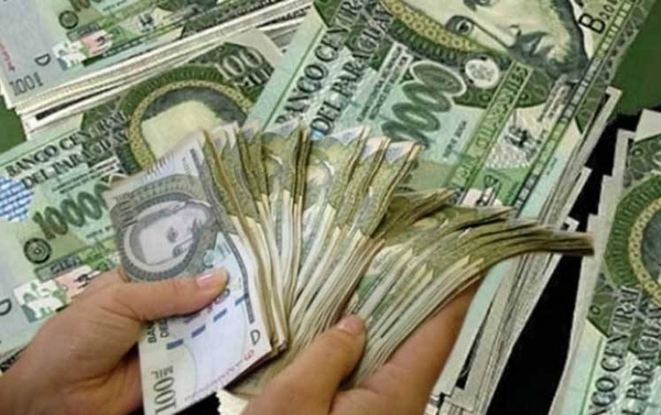 HOY / Pago de aguinaldo: empresas de limpieza, seguridad y transporte, las que menos cumplen