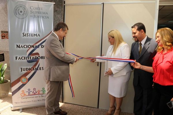 Inauguran oficina de Facilitadores para Central