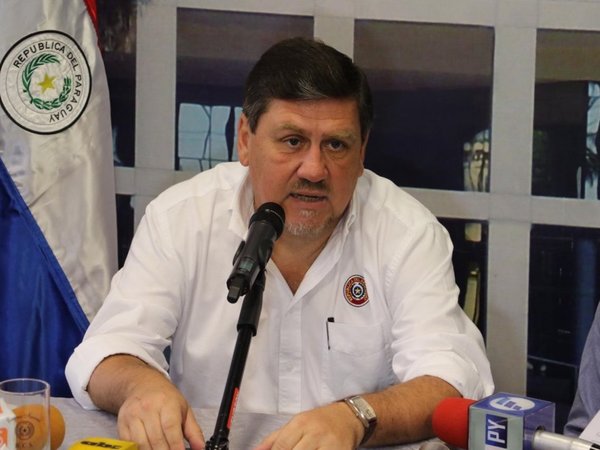 Llano critica a obispo Valenzuela por generalizar a la clase política