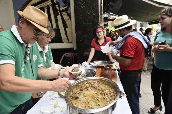 Festival del Batiburrillo anuncia a Los Nocheros y Los Alonsitos  - Espectáculos - ABC Color