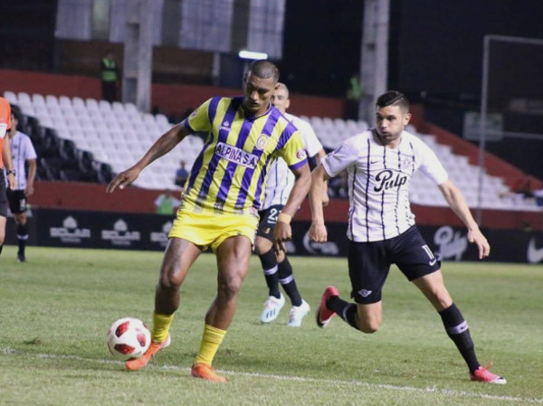 Descenso y clasificaciones a la Sudamericana, a la misma hora.