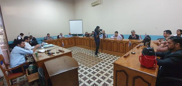 Concejales aprueban intervención de la Municipalidad de Concepción
