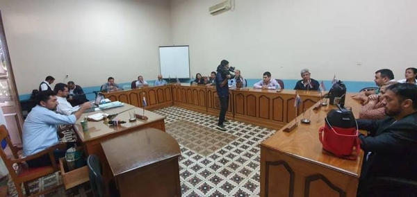 HOY / Concepción: se rompió bloque liberal y habrá intervención de la municipalidad
