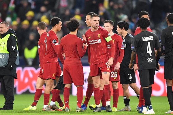 Liverpool y Nápoles cumplen los pronósticos y están en octavos