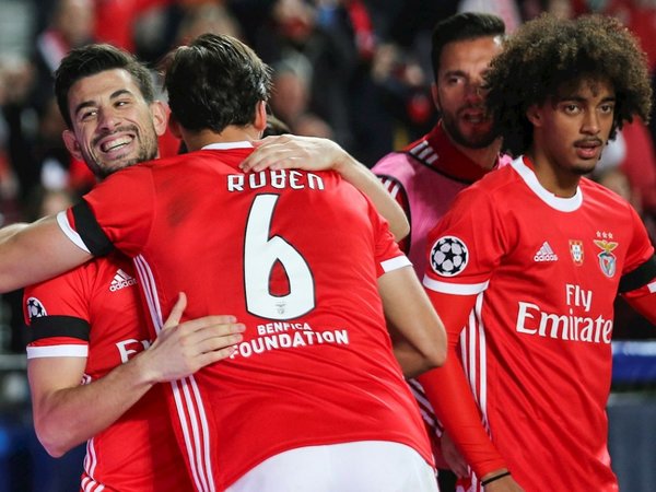 Benfica jugará Europa League tras ganar a un Zenit que se queda fuera