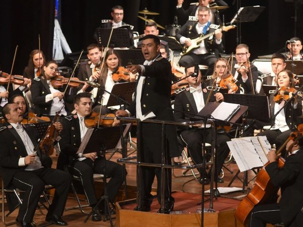 Agrupaciones  llenan de música los jardines del Museo de Arte Sacro