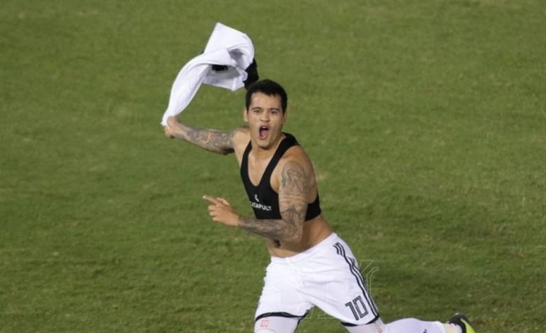 HOY / Se abre la puerta de salida para William Mendieta
