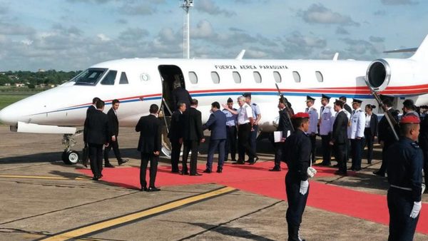Abdo estrenó avión