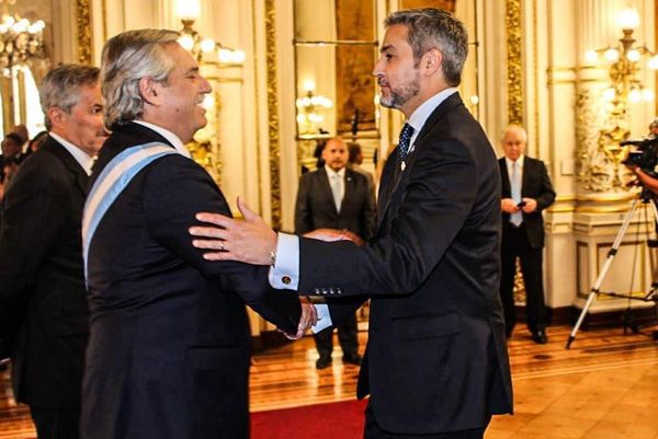 Abdo deseó éxitos al nuevo presidente argentino y destacó puntos en común