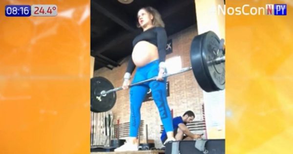 Hace crossfit con 38 semanas de embarazo | Noticias Paraguay