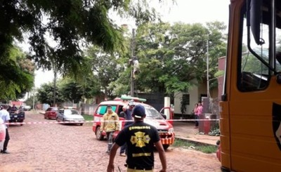 Muere al recibir fuerte descarga eléctrica
