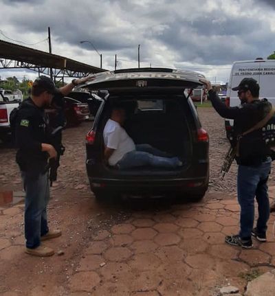 Miembro del PCC y peligroso narco fue expulsado del país