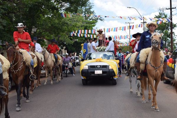 Comienza novenario en honor a Santo Tomás en Paraguarí - Nacionales - ABC Color