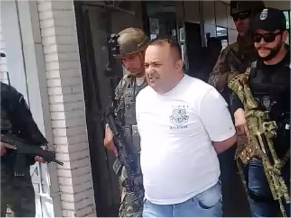 Expulsan de Paraguay a supuesto líder del Primer Comando Capital