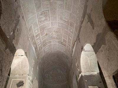 Roma redescubre bajo las vías del tren su basílica más "mágica" y desconocida