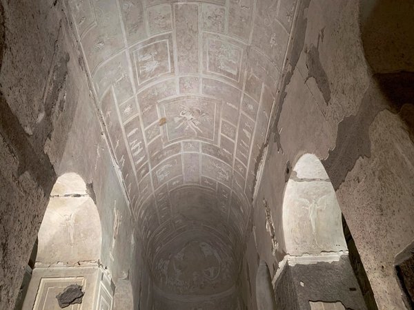 Roma redescubre bajo las vías del tren su basílica más "mágica" y desconocida
