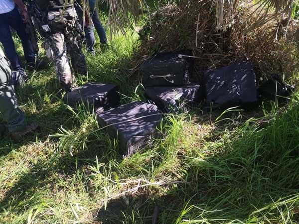 Operativo "Tijera" logró sacar de circulación casi media tonelada de cocaína » Ñanduti