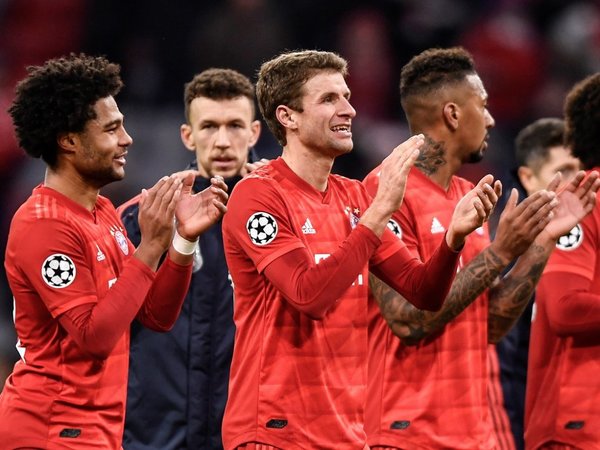 Bayern vence al Tottenham y logra pleno de victorias