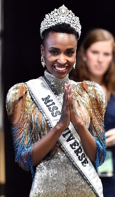 Zozibini Tunzi, Miss Universo 2019 - Sociales - ABC Color