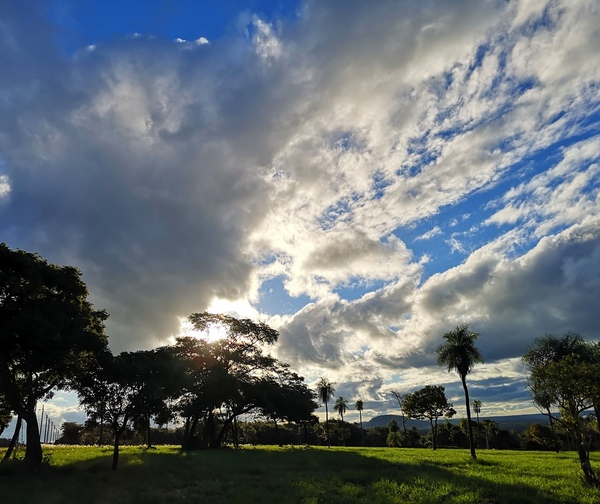 Lluvias y tormentas para hoy