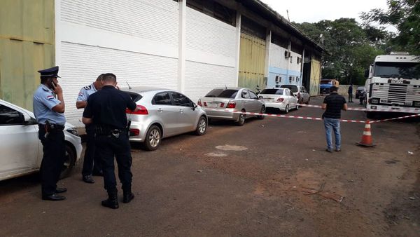 Balean y roban a cambista en aduana de Ciudad del Este