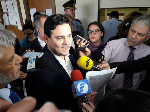 Buzarquis: “Hay temas que la Fiscalía no quiere investigar, por eso interviene Estados Unidos” - ADN Paraguayo