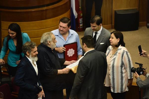 "Hay que honrar la vida": el mensaje de Humberto Rubin en el Senado » Ñanduti