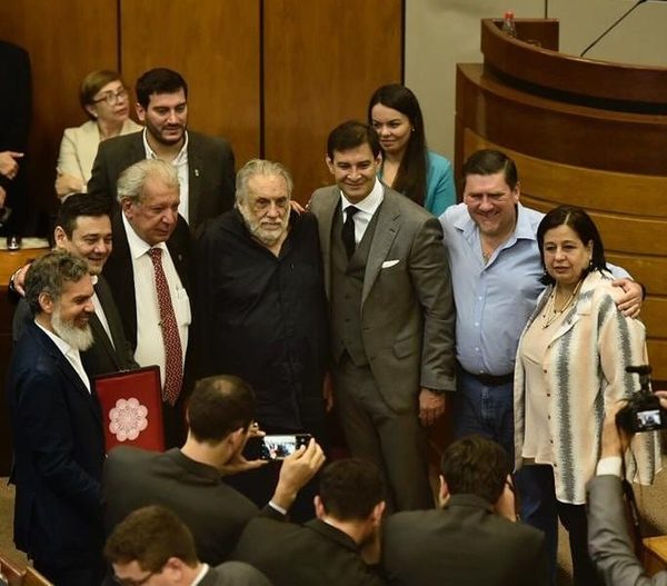 Homenajean a Humberto Rubín