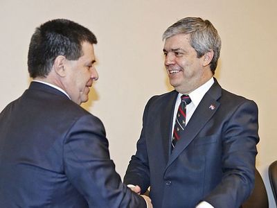 Antonio Barrios dijo estar sorprendido por la salida de Enrique Riera del Movimiento Honor Colorado - Notas - ABC Color
