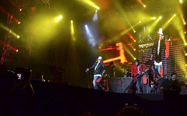 El Vive Latino lo vuelve a hacer: Guns N’ Roses y Calamaro en México en 2020 - Música - ABC Color