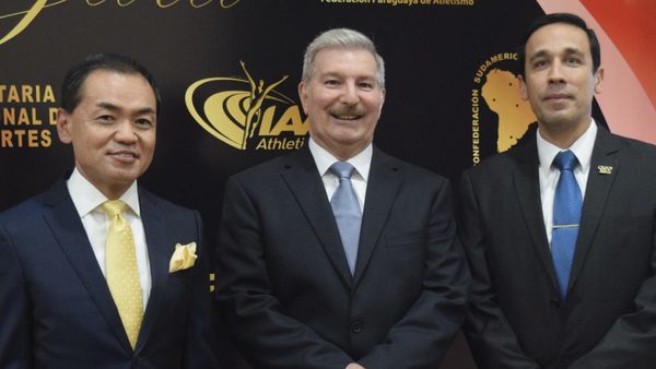 La FPA distingue a los atletas