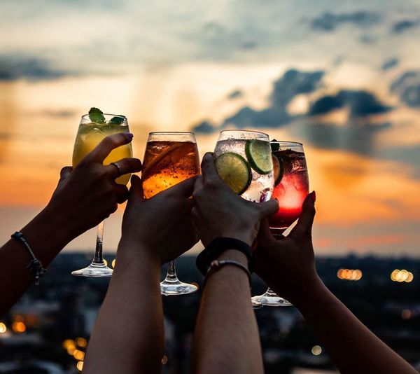 Planes para disfrutar del atardecer con altura