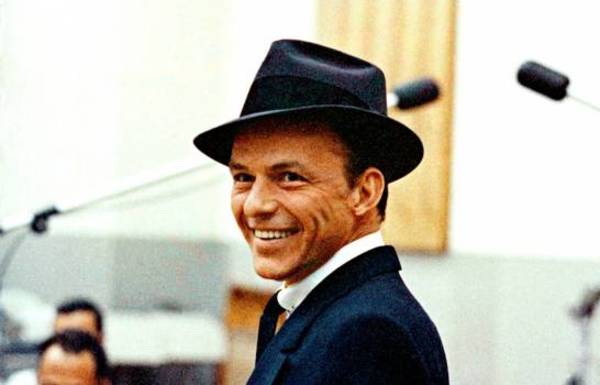Conmemoran ciento cuatro aniversario de nacimiento de Frank Sinatra - .::RADIO NACIONAL::.