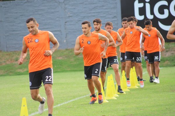 Olimpia, con variantes obligadas para medir a Sol